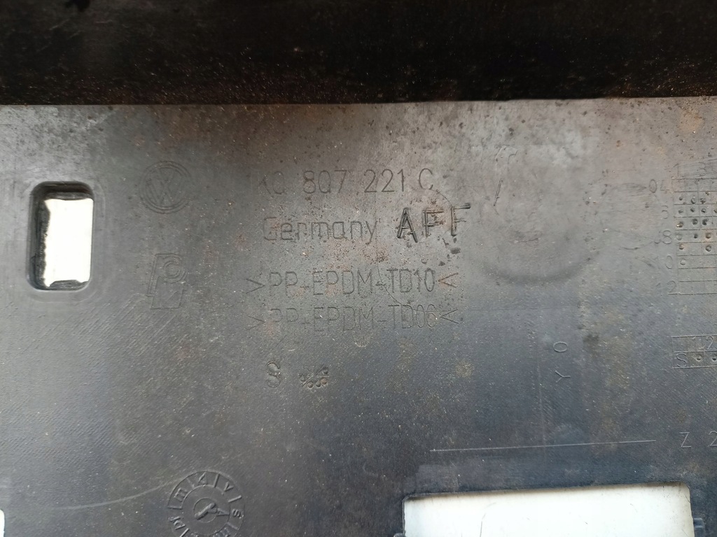 фото №12, Vw golf 5 1k9 kombi jetta бампер перед передній