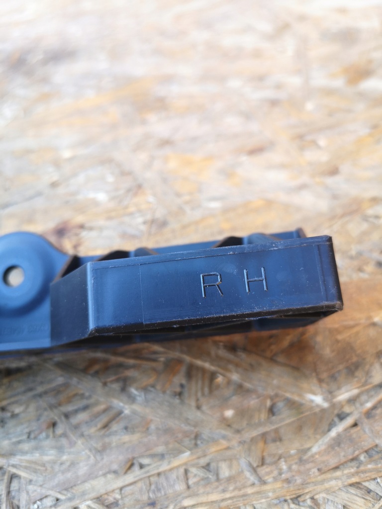 фото №9, Jaguar xf x260 напрямна бампера задня задній