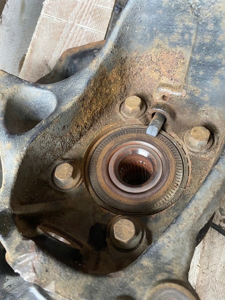 фото №4, Поворотний кулак ступиця лівий перед mini r55 clubman r56 1.6 d датчик abs