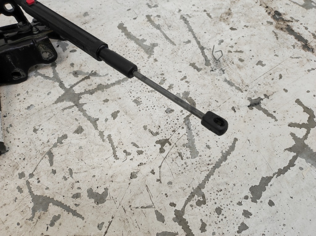 фото №10, Петля петли патрон патроны капот правый левый s klasa w222 222