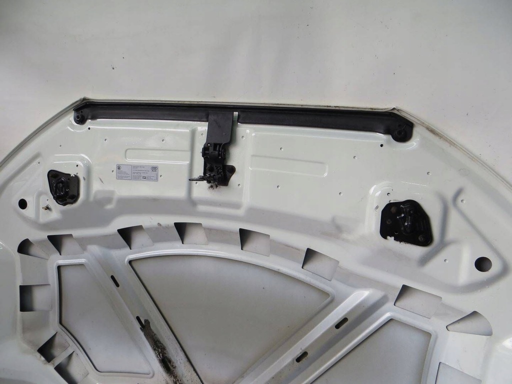 фото №5, Audi q3 8u капот крышка двигателя ly9k 11-