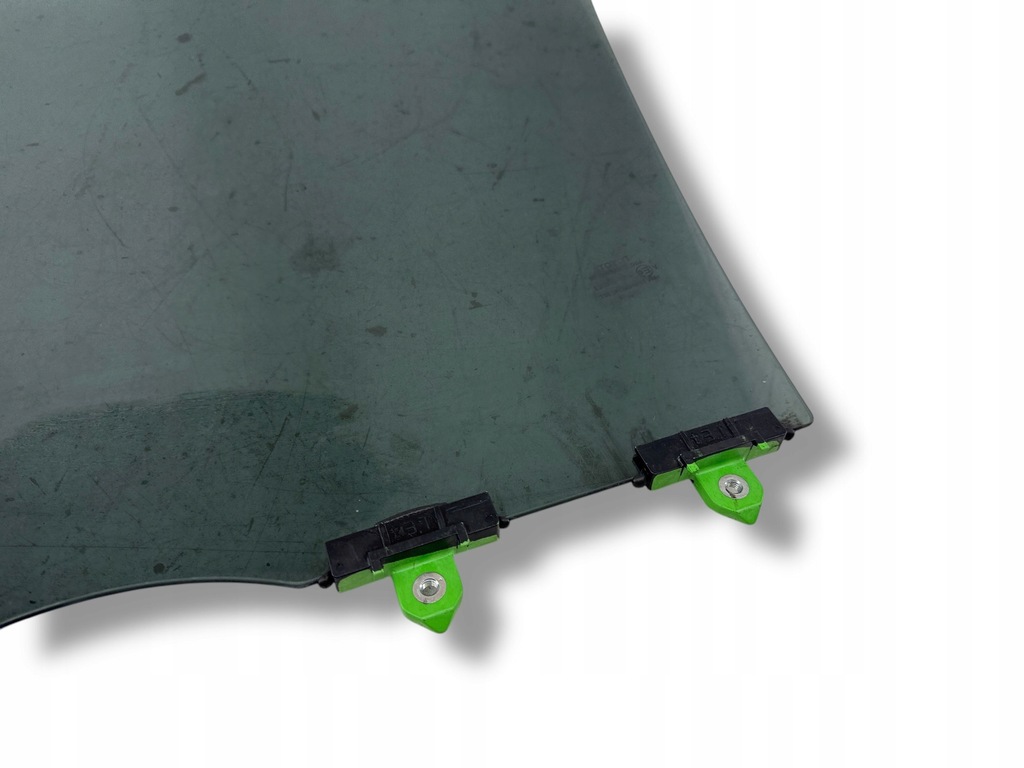 фото №11, Toyota yaris cross 2022 задня сторона права скло двері задніх