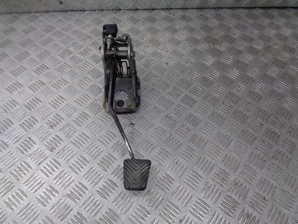 фото №1, Педаль зчеплення hyundai i30 32802-1h320