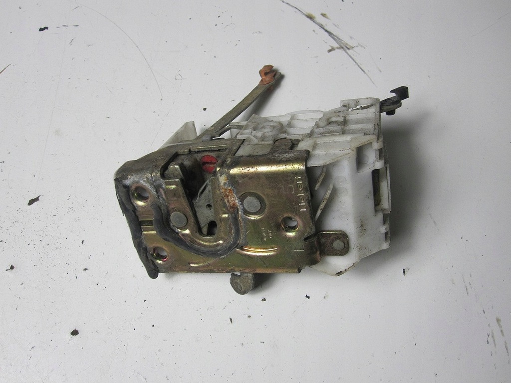 фото №1, Замок двері задній лівий toyota avensis 00r 2контакти