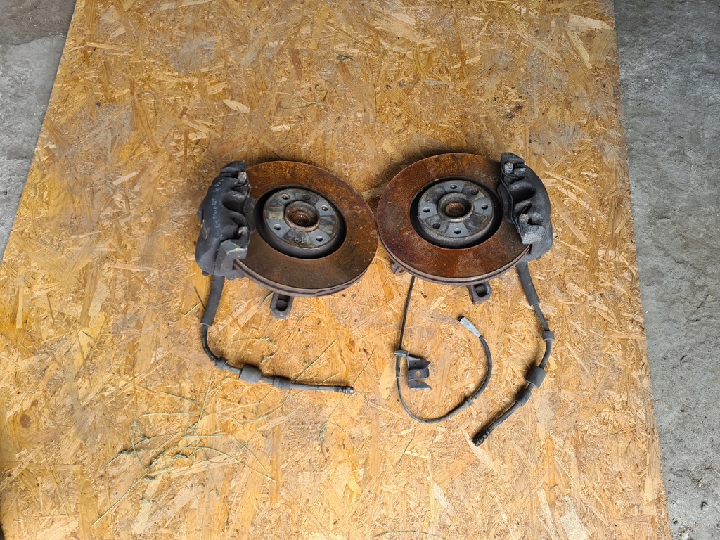 фото №1, Суппорт поворотный кулак правая левая citroen c4 picasso