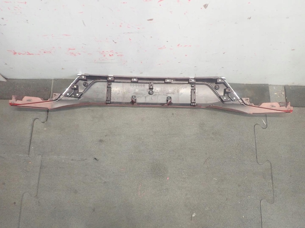 фото №5, Накладка кришки mitsubishi outlander iii lift 2015-