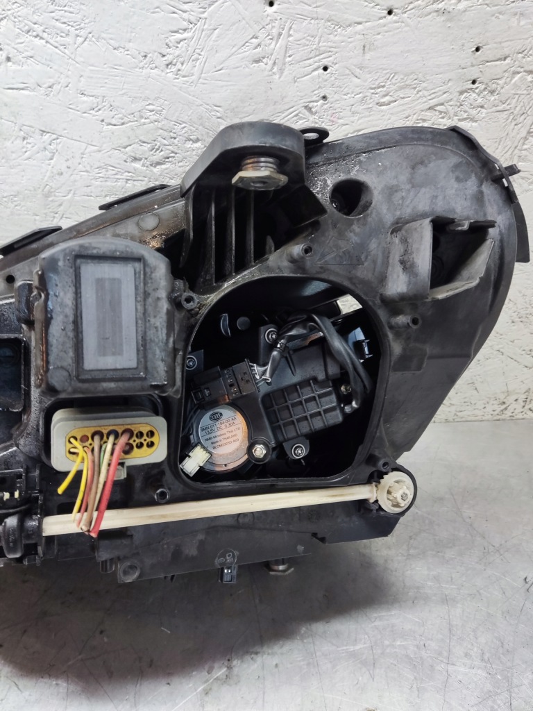 Mercedes e klasa w212 рестайлинг  фара правый  передняя led uk a2128209059 в Украине