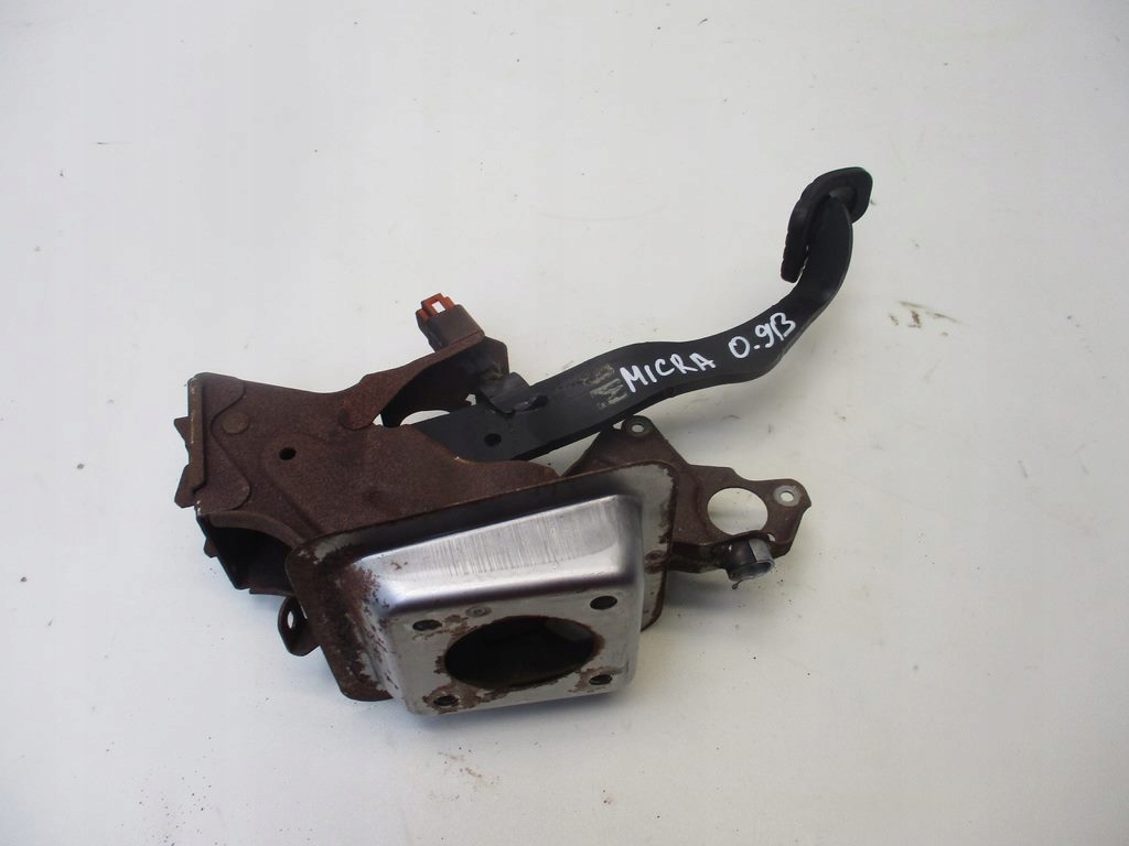 фото №1, Педаль тормоза nissan micra k14 0.9