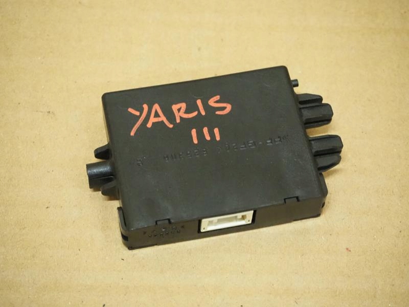 фото №3, Модуль ecu toyota yaris iii lift 897840d030