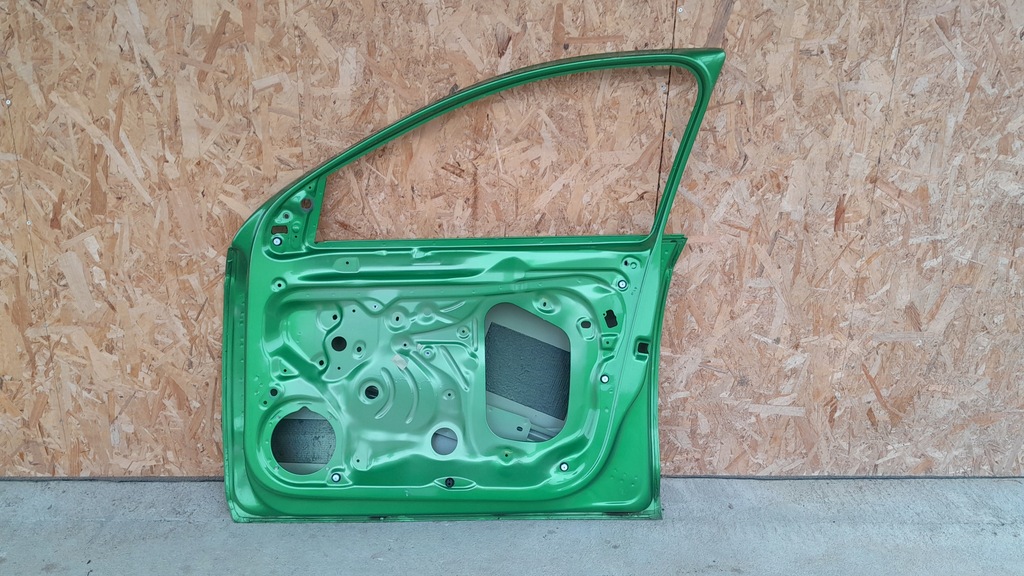 фото №6, Skoda rapid праве двері перед передні ładne