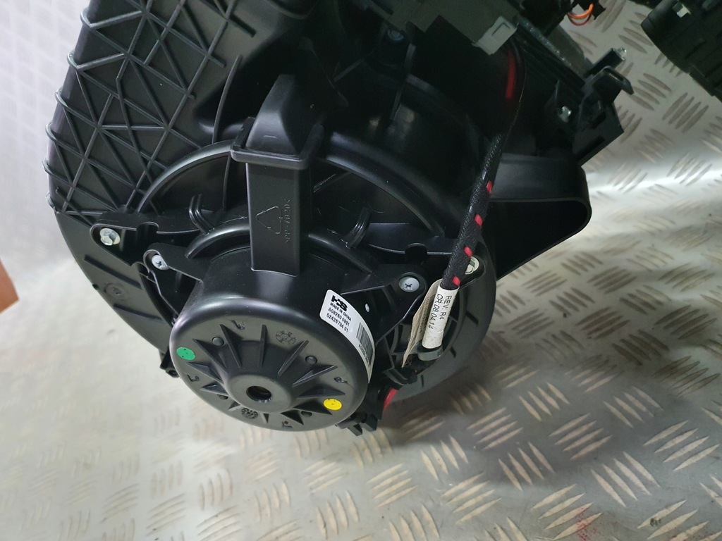 фото №9, Обігрівач opel insignia a europa