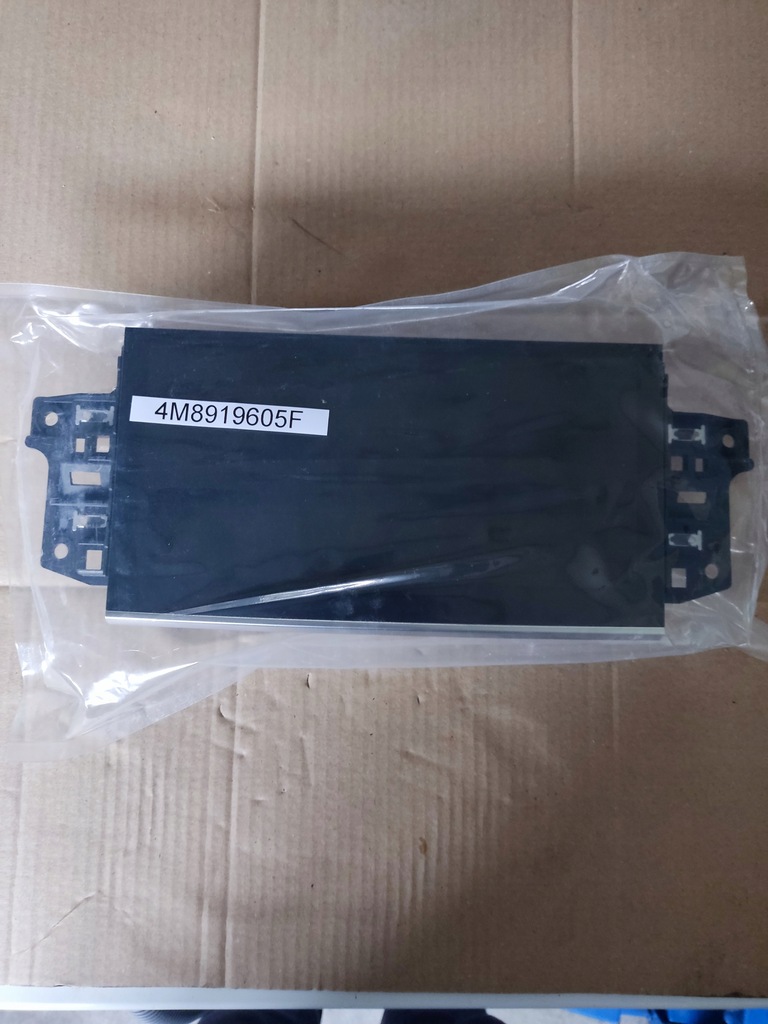 фото №1, Навигация радио экран mmi audi q8 4m8919605f