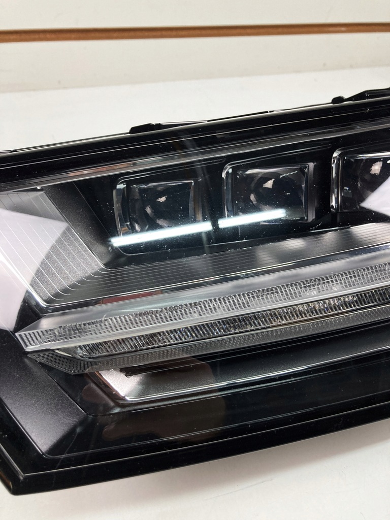 фото №3, Лампа ліва передня audi q7 4m0 matrix full led