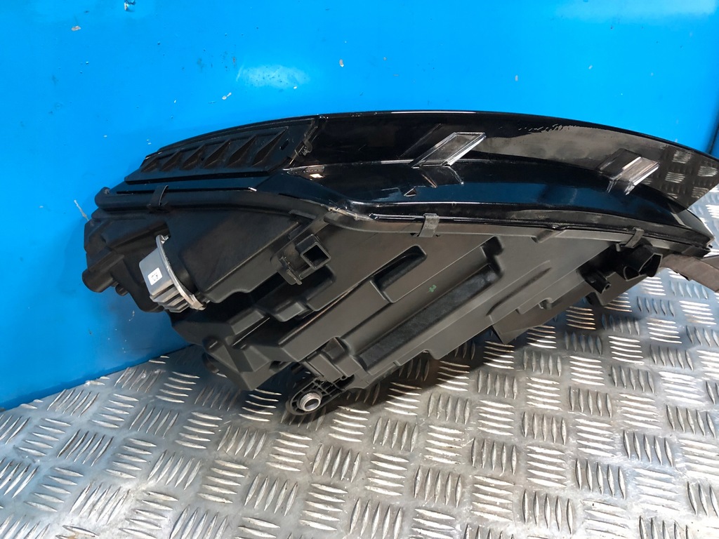 фото №7, Skoda octavia iv лампа правый перед правая передняя led europa crystal