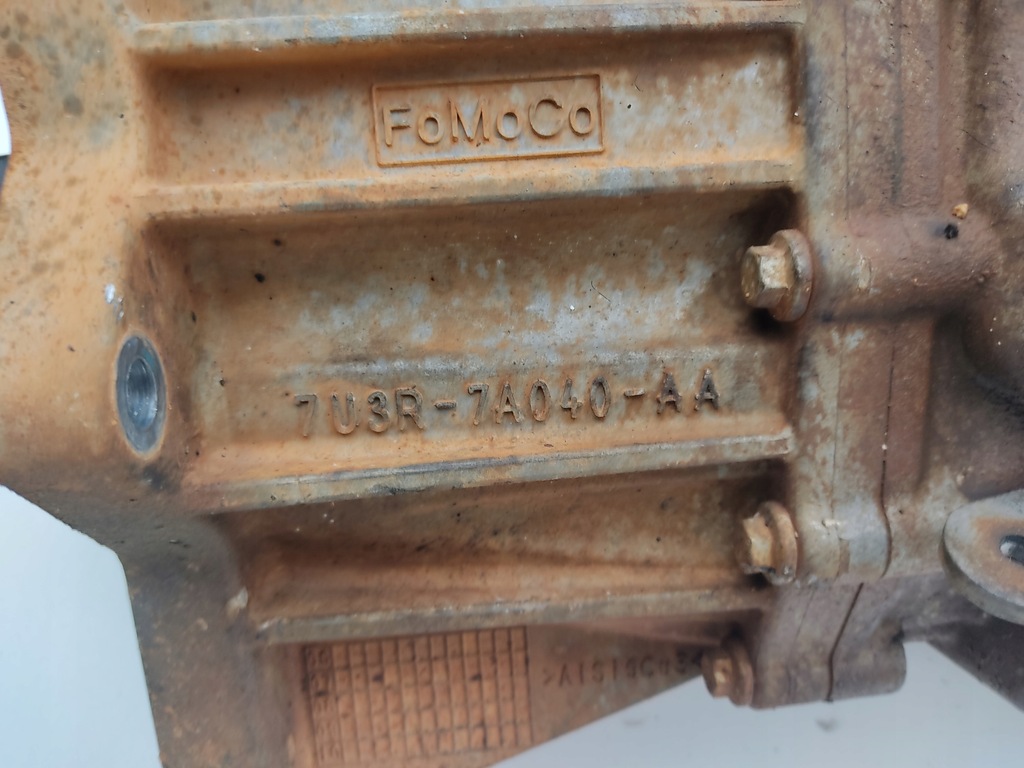 фото №9, Коробка передач передач defender 2.4 tdci 7u3r-7003-af 7u3r-7a040-aa 4c1r-7006 07-