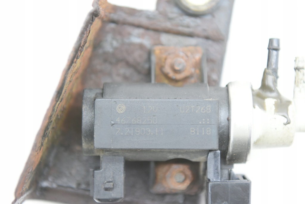 фото №4, Lancia thesis 2.4 електроклапан