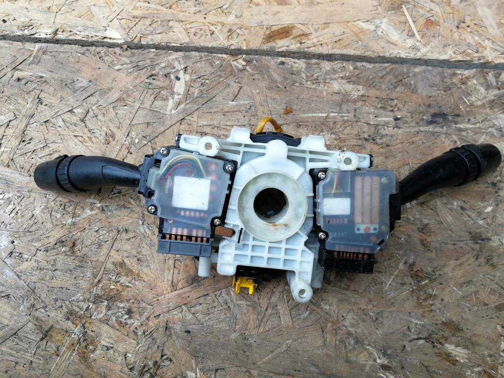 фото №4, Лента подушки безопасности переключатели kia sportage ii 2.0 d 2006