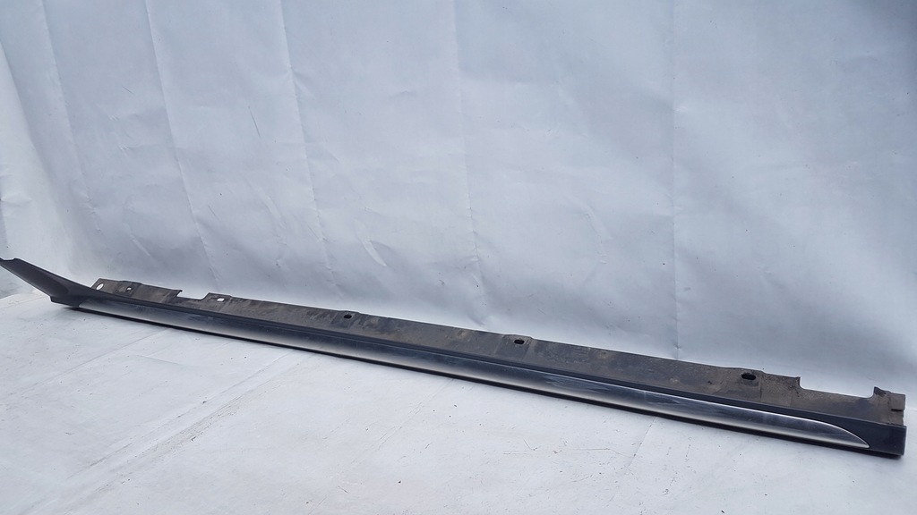 фото №1, Audi a3 15r- s3 s-line молдинг порог правая