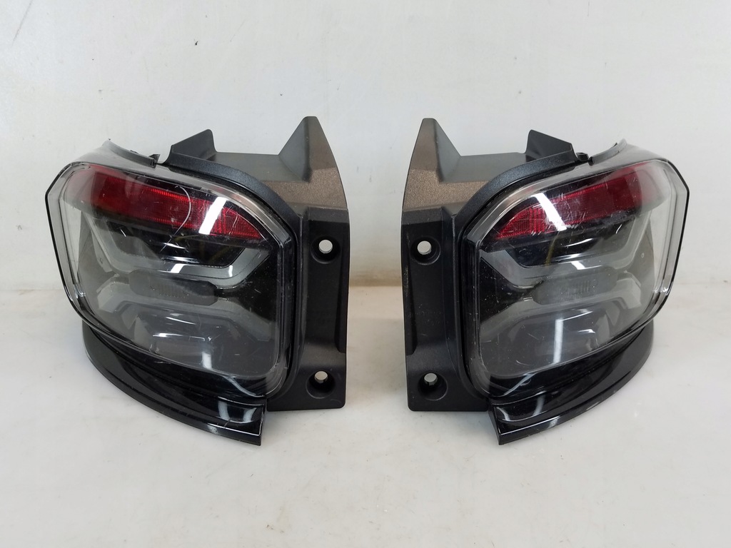 фото №1, Лампа задняя jeep avenger