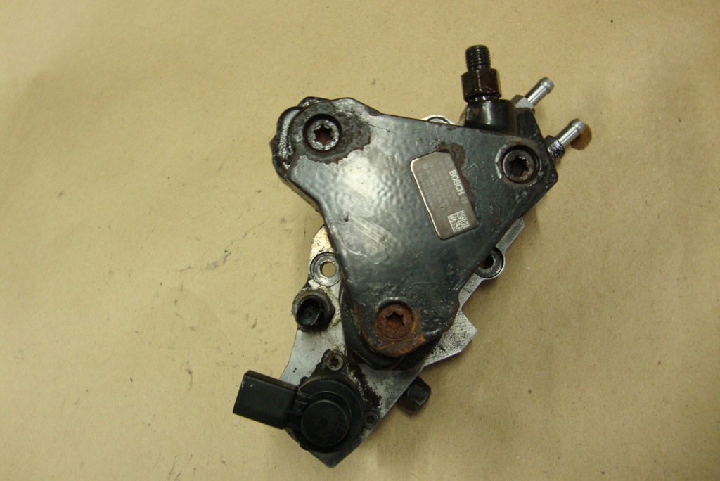 фото №1, Насос впрыскная mercedes 2.2 cdi a6460700401