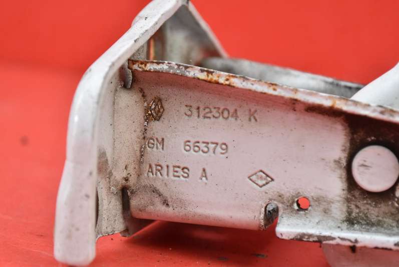 фото №7, Петля lewego створки верхний 66379 opel vivaro a 1 i lift 06-14