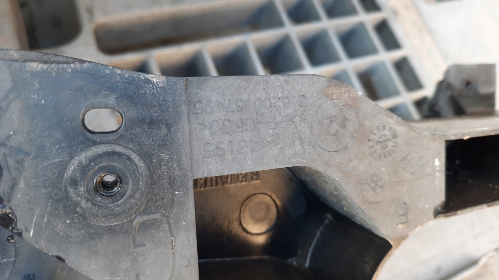 фото №8, Pas передний renault scenic ii 8200137496