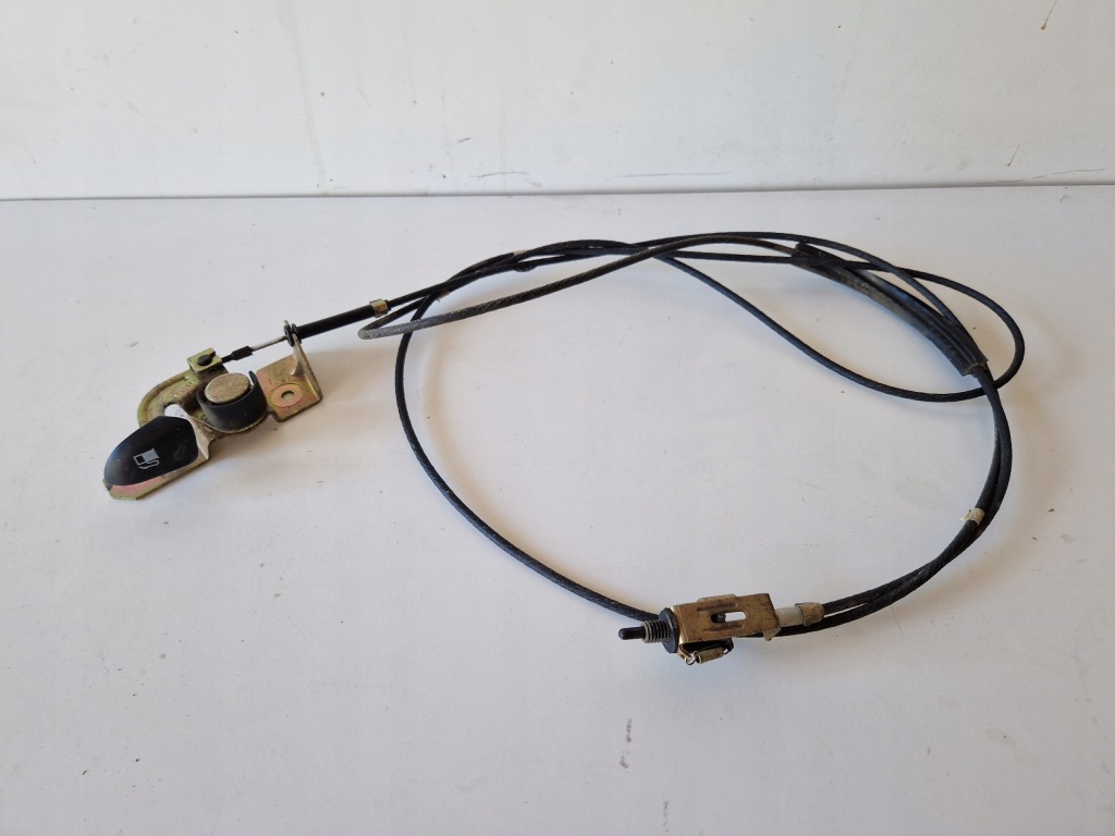 фото №1, Ручка тяга трос крышка заливной топлива mazda tribute i 01r 2.0 b