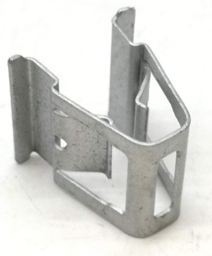 фото №1, Пряжка 8t0853107 audi оригінальний номер