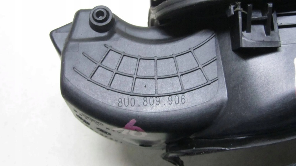 фото №5, Audi q3 8u кришка заливної пального lz9y 11-