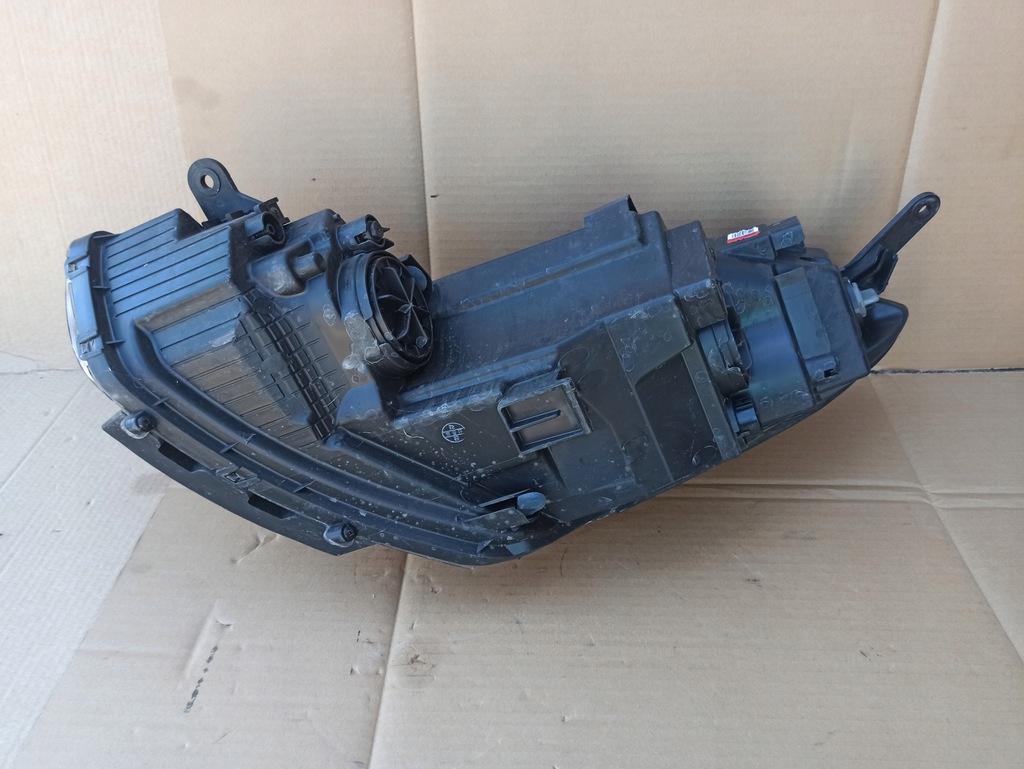 фото №11, Лампа правый перед hyundai ix20 92102-1kxxx europa