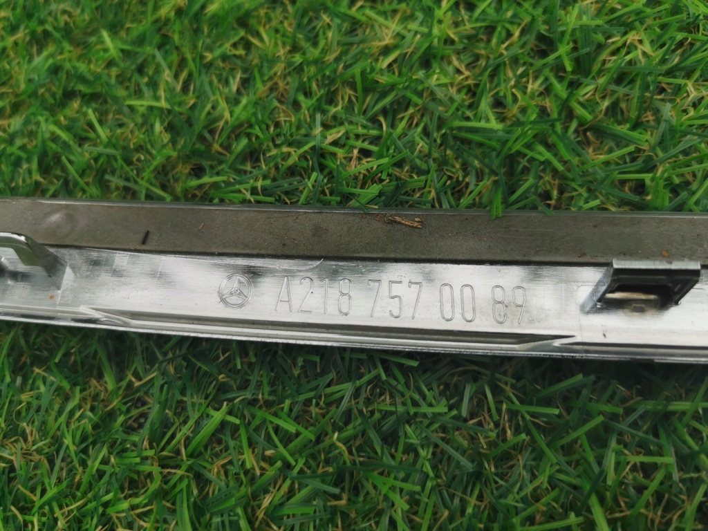 Mercedes cls a218 молдинг хром кришка багажника багажника задній Ціна