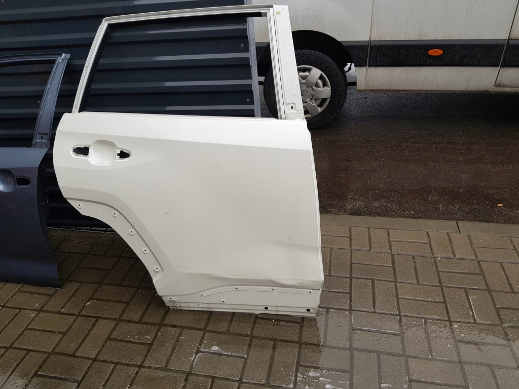 фото №1, Двері r правий праве задня задні toyota rav4 rav 4 iv 5 v 19 20 21 22 23