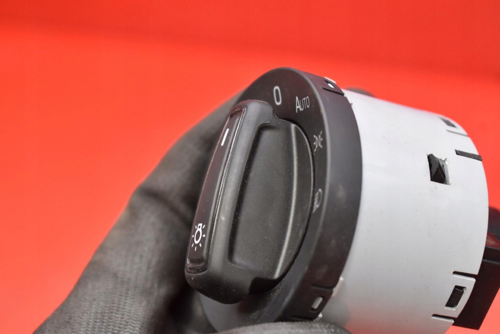 фото №8, Выключатель переключатель света 5e0941431d skoda fabia 3 iii 14-18