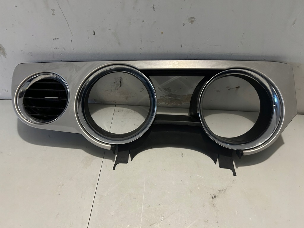 фото №1, Dekor приборы ford mustang