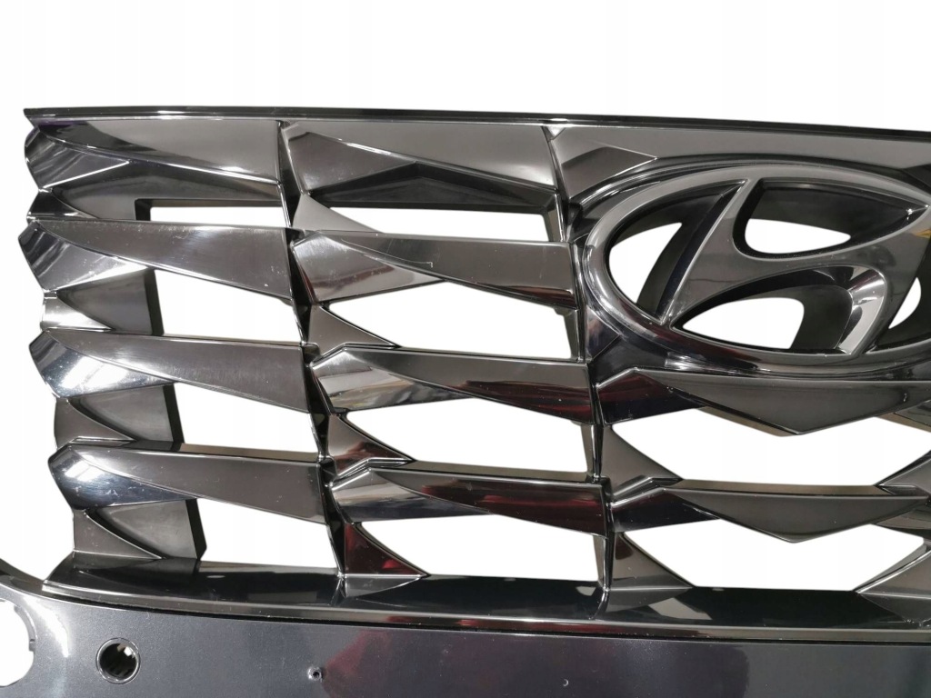 Бампер, решётка , решётка радиатора, решётка средняя hyundai tucson iv 366. Оригинал