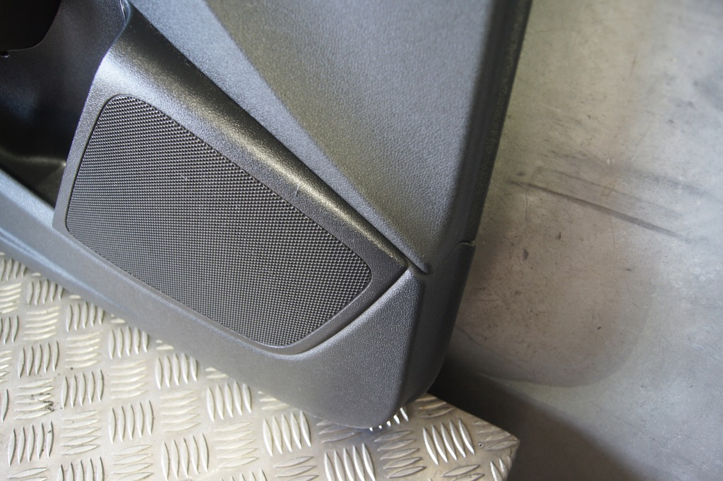 фото №6, Обшивка двері лівий перед a1 8x 5d 8x4867109