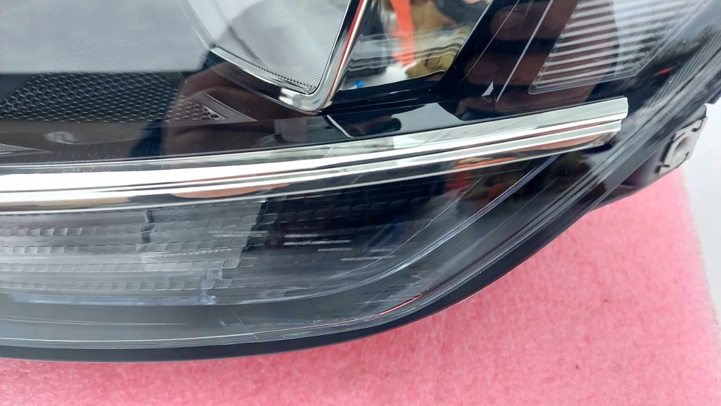 фото №7, Volkswagen golf vii lift лампа левая перед передняя обычная + led 1872