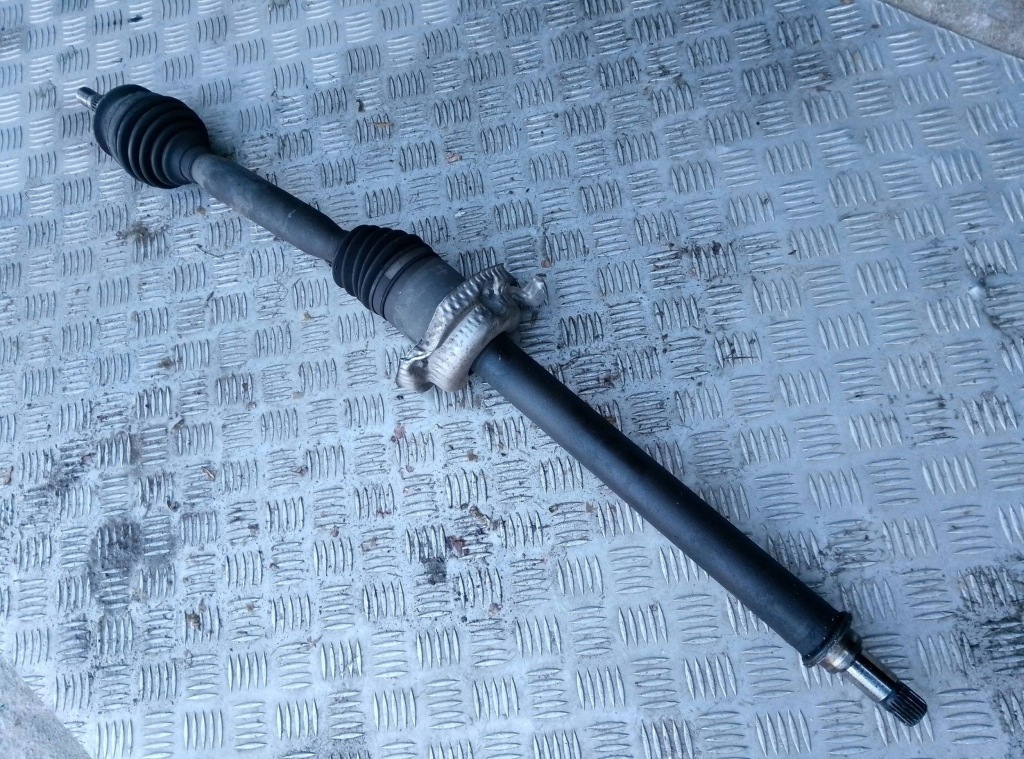 Mercedes-benz a w169 2012 1498cm3 перед сторона правая приводной вал передняя Недорого