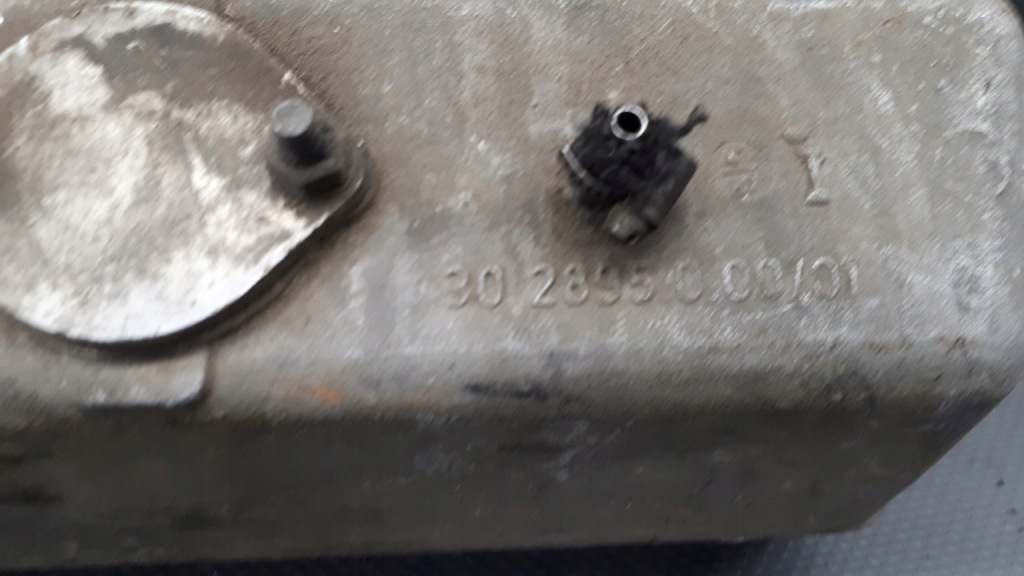 Купить 1275388 коллектор впускной  bmw e28 k