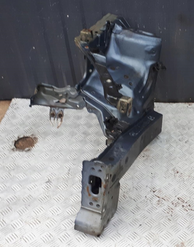 фото №1, Rav4 iii 06- лонжерон правая правый перед 8r3