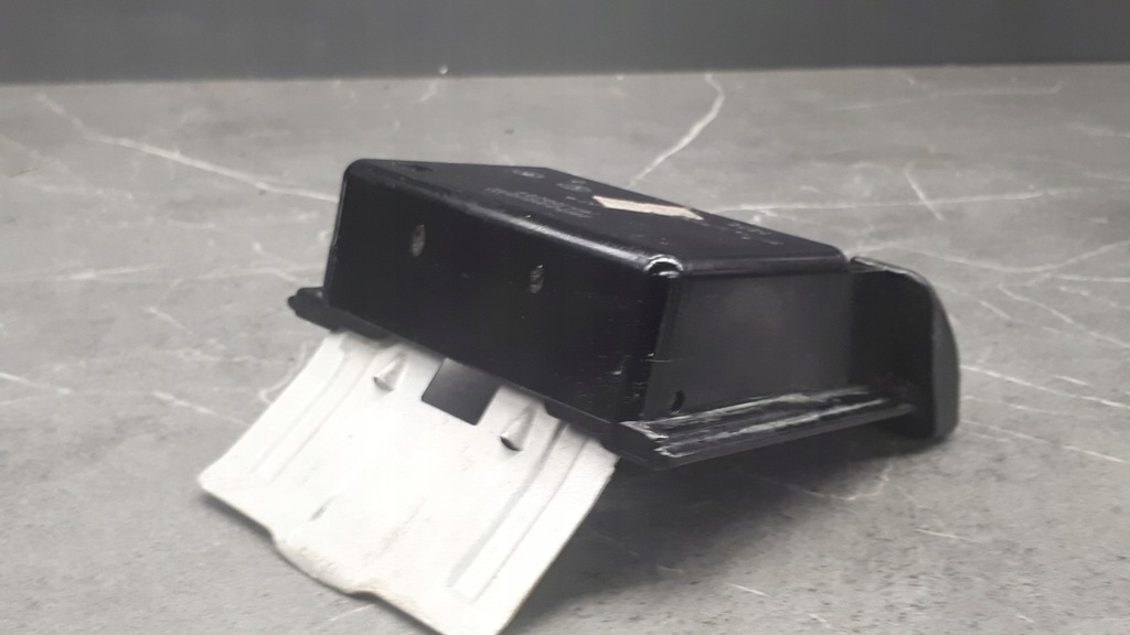 фото №9, Mr114064 вкладыш пепельницы mitsubishi space star 99r