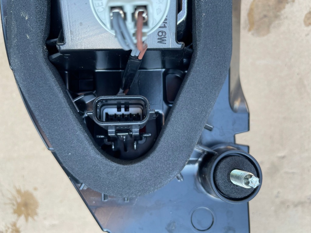 фото №8, Renault talisman sedan led лампа задняя задняя w крышка левая правая