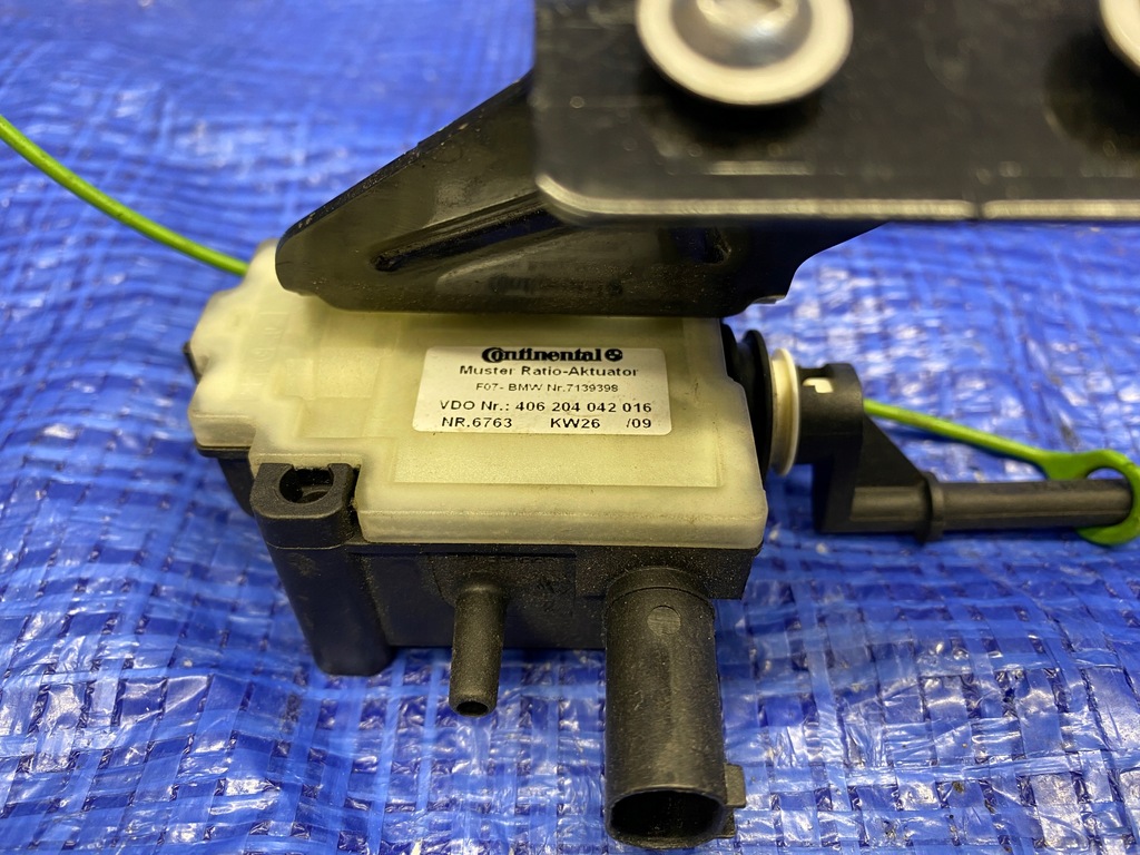 фото №7, Bmw привід кришка заливної пального 7139398