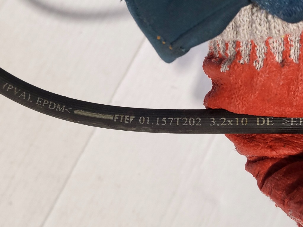 фото №4, Шланг сцепления citroen ds3 fm27007