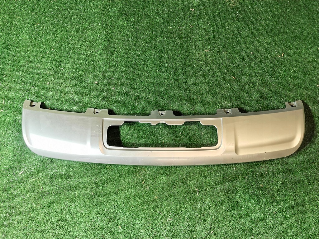 фото №7, Накладка dufyzor бампера задняя заднего maserati levante 16- 670045350