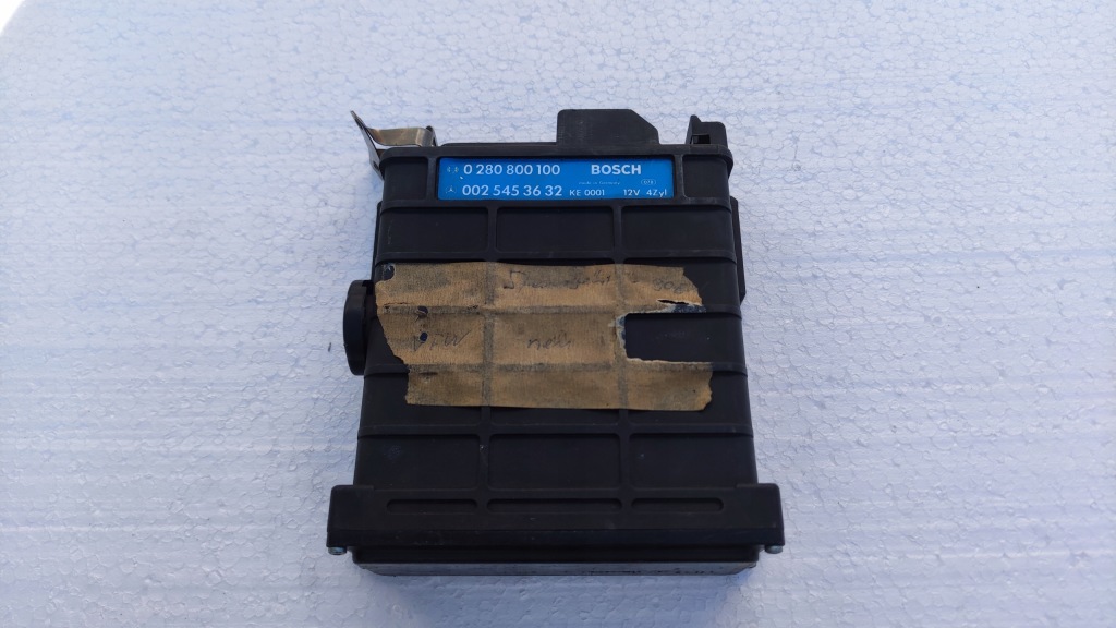 фото №1, Mercedes e 124 модуль двигателя 12v 4cyl 0025453632