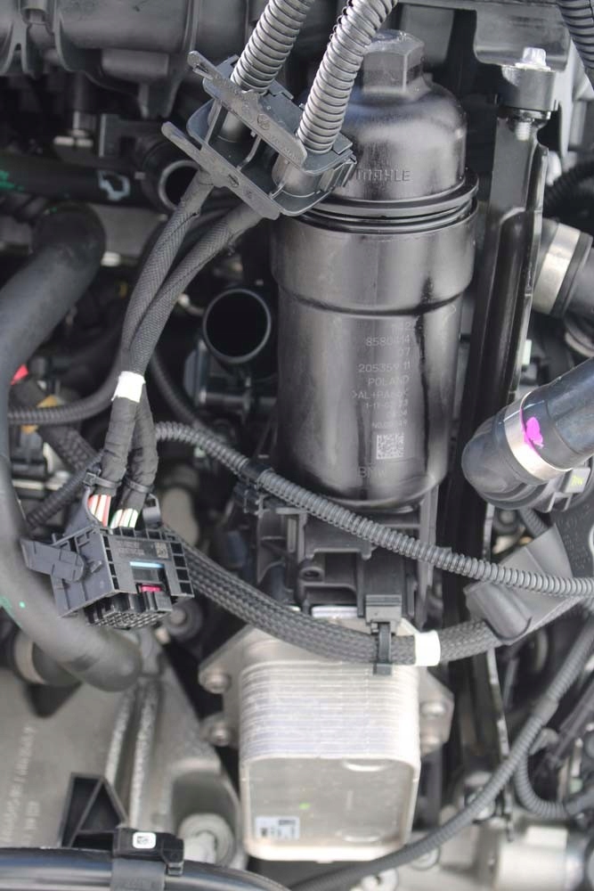 Bmw x3 x4 радиатор масла 8580414 + фильтр 11428580414 11428580414 114285804 Доставка