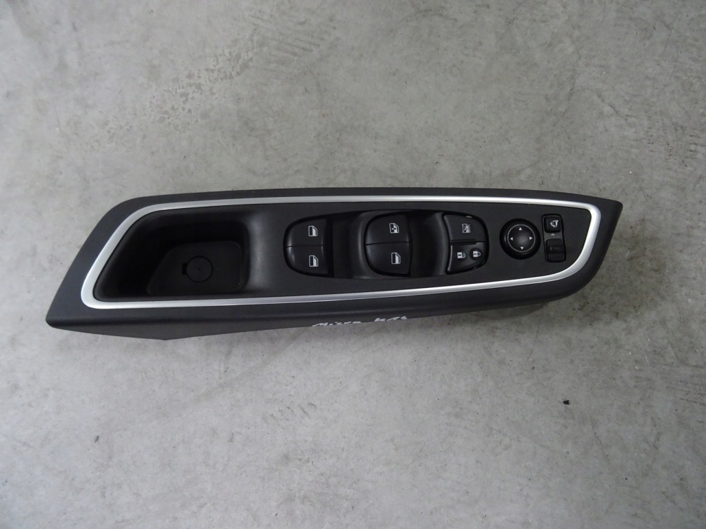 фото №1, Перемикач вікон дзеркал micra v k14