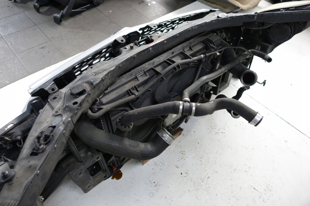 фото №6, Mercedes w251 перед капот бампер pas передний 775 r-klasa