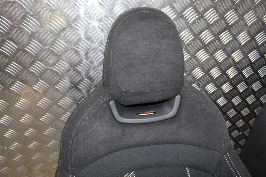 фото №8, Mini f54 jcw clubman обивка сиденья заднее сиденье alcantara